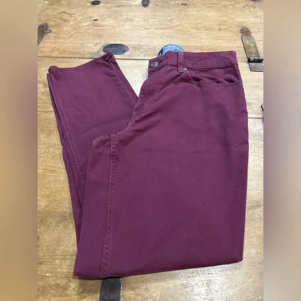 GAP Men’s Straight Leg Pants 34x32 Burgundy Maroon Casual Chino Classic Fit